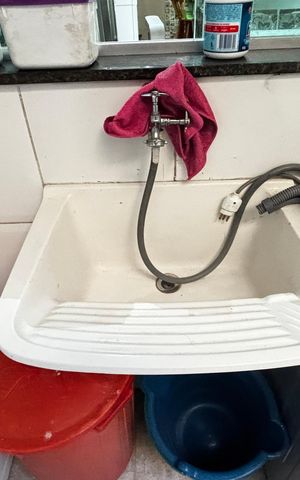 Casa à venda com 110m², 3 quartos e 2 vagas Casa à venda com 110m², 3 quartos e 2 vagasÁrea de Serviço