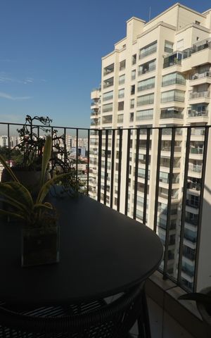 Apartamento à venda com 86m², 3 quartos e 2 vagasVaranda da Sala