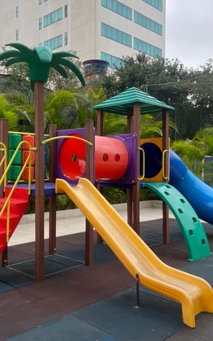 Apartamento à venda com 62m², 2 quartos e 1 vaga Apartamento à venda com 62m², 2 quartos e 1 vagaÁrea comum - Playground