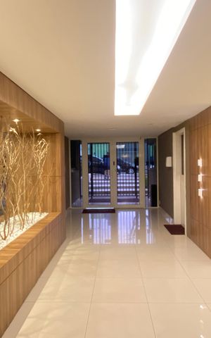 Apartamento à venda com 62m², 2 quartos e 1 vaga Apartamento à venda com 62m², 2 quartos e 1 vagaHall social