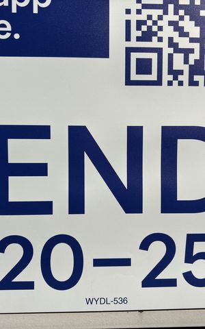 Apartamento à venda com 43m², 2 quartos e 1 vaga Apartamento à venda com 43m², 2 quartos e 1 vagaFachada