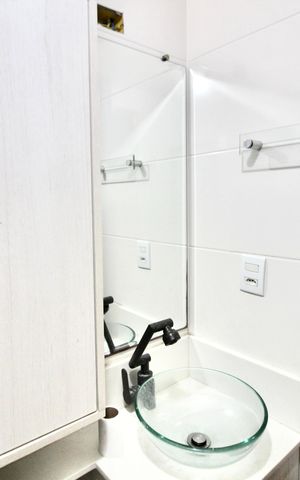 Apartamento à venda com 43m², 2 quartos e 1 vaga Apartamento à venda com 43m², 2 quartos e 1 vagaBanheiro