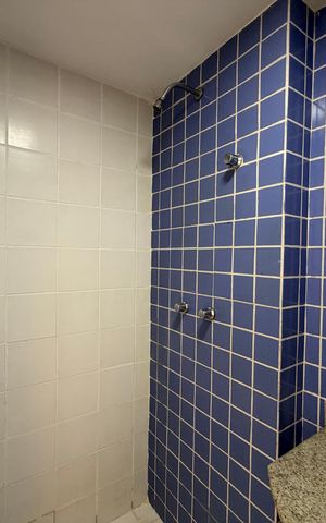 Apartamento para alugar com 88m², 3 quartos e 1 vaga Apartamento para alugar com 88m², 3 quartos e 1 vagaBanheiro social