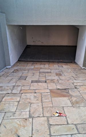 Casa à venda com 130m², 2 quartos e 3 vagasGaragem