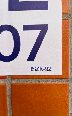 Apartamento à venda com 96m², 3 quartos e sem vaga Apartamento à venda com 96m², 3 quartos e sem vagaISZK-92