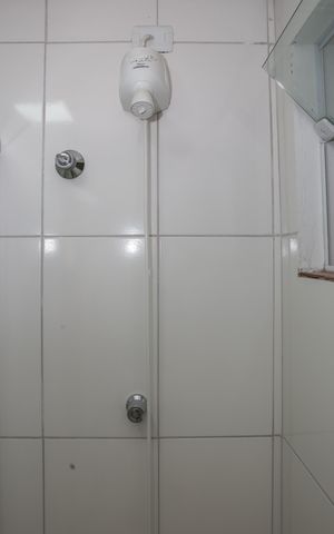 Casa para alugar com 300m², 4 quartos e 3 vagas Casa para alugar com 300m², 4 quartos e 3 vagasBanheiro da Suíte 4