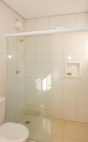Casa para alugar com 300m², 4 quartos e 3 vagas Casa para alugar com 300m², 4 quartos e 3 vagasBanheiro da Suíte 2