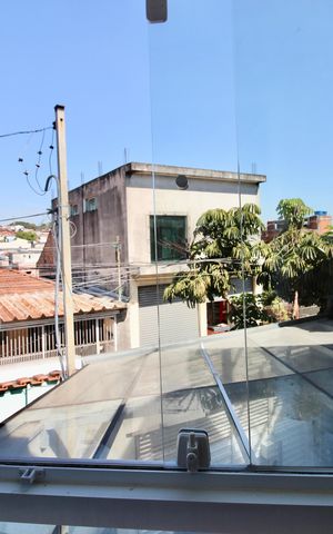 Casa à venda com 68m², 2 quartos e 2 vagas Casa à venda com 68m², 2 quartos e 2 vagasVista pra rua