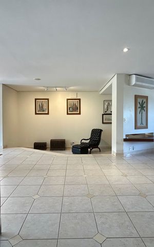Casa para alugar com 660m², 4 quartos e 4 vagas Casa para alugar com 660m², 4 quartos e 4 vagasSala 3