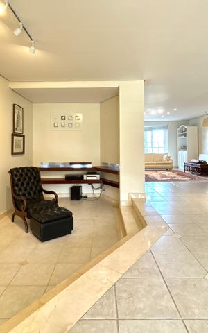 Casa para alugar com 660m², 4 quartos e 4 vagas Casa para alugar com 660m², 4 quartos e 4 vagasSala 3
