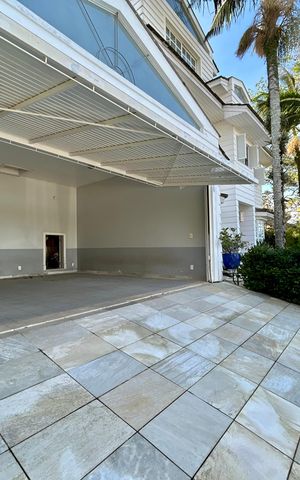 Casa para alugar com 660m², 4 quartos e 4 vagas Casa para alugar com 660m², 4 quartos e 4 vagasGaragem
