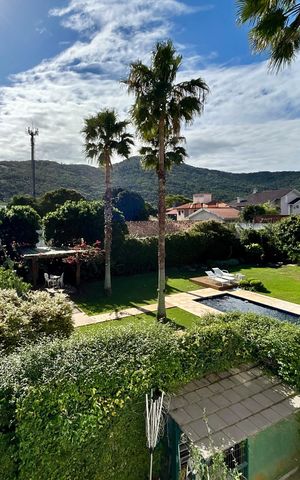 Casa para alugar com 660m², 4 quartos e 4 vagas Casa para alugar com 660m², 4 quartos e 4 vagasSuíte 2 - Vista