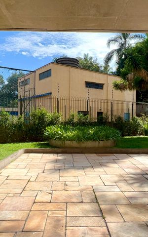 Apartamento para alugar com 217m², 3 quartos e 1 vagaÁrea comum
