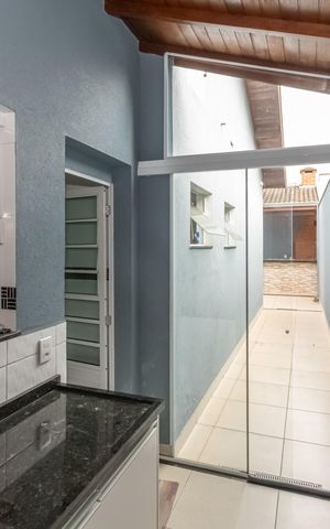 Casa à venda com 158m², 3 quartos e 4 vagas Casa à venda com 158m², 3 quartos e 4 vagasÁrea de Serviço