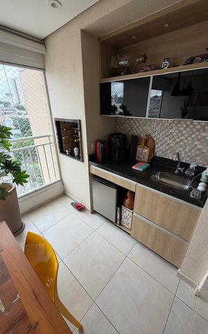 Apartamento à venda com 80m², 3 quartos e 2 vagas Apartamento à venda com 80m², 3 quartos e 2 vagasVaranda