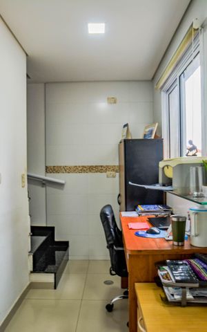 Apartamento à venda com 80m², 2 quartos e 1 vaga Apartamento à venda com 80m², 2 quartos e 1 vagaSala