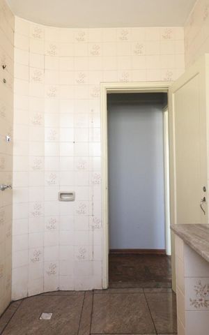Apartamento para alugar com 100m², 2 quartos e sem vaga Apartamento para alugar com 100m², 2 quartos e sem vagaBanheiro
