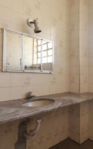 Apartamento para alugar com 100m², 2 quartos e sem vaga Apartamento para alugar com 100m², 2 quartos e sem vagaBanheiro