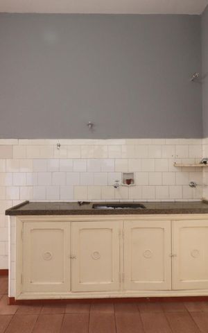 Apartamento para alugar com 100m², 2 quartos e sem vaga Apartamento para alugar com 100m², 2 quartos e sem vagaCozinha
