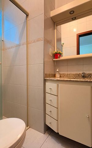 Casa à venda com 160m², 4 quartos e 4 vagas