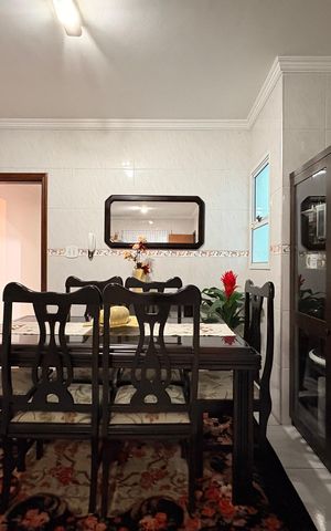 Casa à venda com 160m², 4 quartos e 4 vagas Casa à venda com 160m², 4 quartos e 4 vagasCozinha