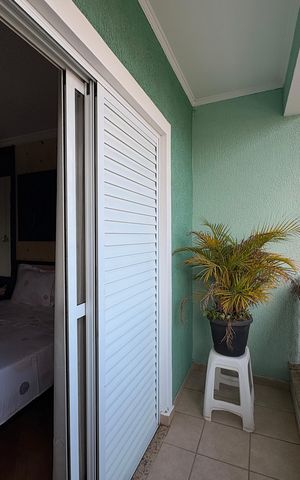 Casa à venda com 160m², 4 quartos e 4 vagas Casa à venda com 160m², 4 quartos e 4 vagasSacada suite