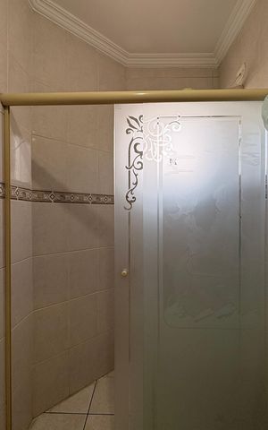 Casa à venda com 160m², 4 quartos e 4 vagas Casa à venda com 160m², 4 quartos e 4 vagasBanheiro suíte 1