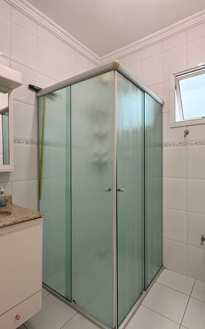 Casa à venda com 160m², 4 quartos e 4 vagas Casa à venda com 160m², 4 quartos e 4 vagasBanheiro