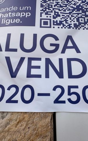 Casa à venda com 160m², 4 quartos e 4 vagas Casa à venda com 160m², 4 quartos e 4 vagasFachada + plaquinha QZTN-327