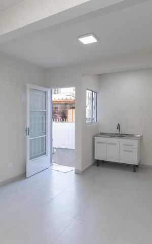 Casa para alugar com 34m², 1 quarto e sem vaga Casa para alugar com 34m², 1 quarto e sem vagaSala/Cozinha