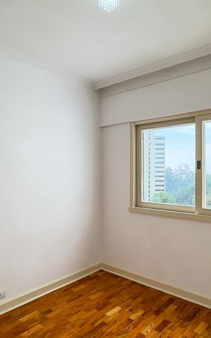 Apartamento à venda com 273m², 4 quartos e 2 vagasQuarto 