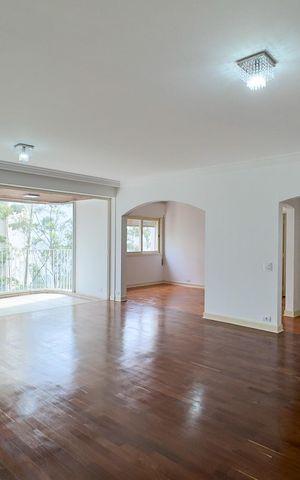 Apartamento à venda com 273m², 4 quartos e 2 vagasSala