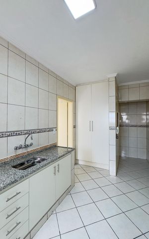 Apartamento à venda com 273m², 4 quartos e 2 vagasCozinha
