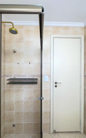 Apartamento à venda com 273m², 4 quartos e 2 vagasBanheiro social