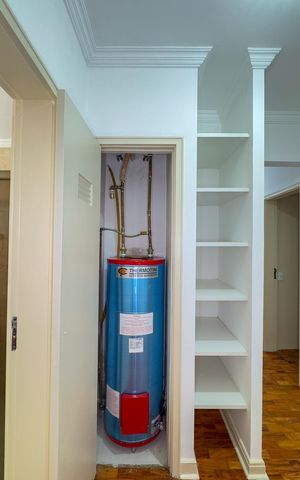 Apartamento à venda com 273m², 4 quartos e 2 vagasCorredor