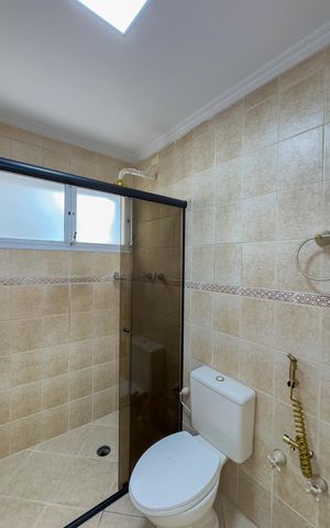 Apartamento à venda com 273m², 4 quartos e 2 vagasBanheiro da Suíte
