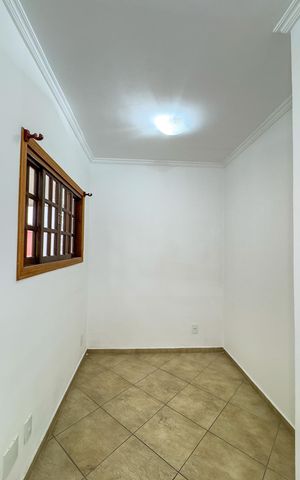 Apartamento à venda com 273m², 4 quartos e 2 vagasÁrea de Serviço