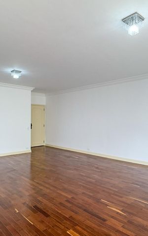 Apartamento à venda com 273m², 4 quartos e 2 vagasSala