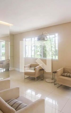 Apartamento à venda com 72m², 2 quartos e 1 vagaÁrea comum