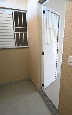 Casa de condomínio para alugar com 60m², 2 quartos e 1 vaga