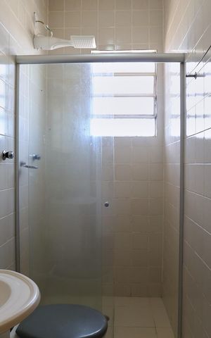 Apartamento para alugar com 54m², 2 quartos e 1 vaga Apartamento para alugar com 54m², 2 quartos e 1 vagaBanheiro