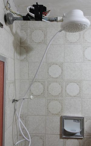 Casa de condomínio para alugar com 84m², 4 quartos e 2 vagasBanheiro da Suíte 2