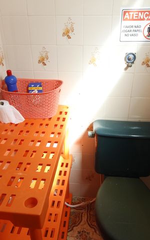 Casa de condomínio para alugar com 84m², 4 quartos e 2 vagasBanheiro da Suíte 1