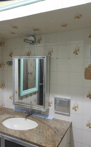 Casa de condomínio para alugar com 84m², 4 quartos e 2 vagasBanheiro Social