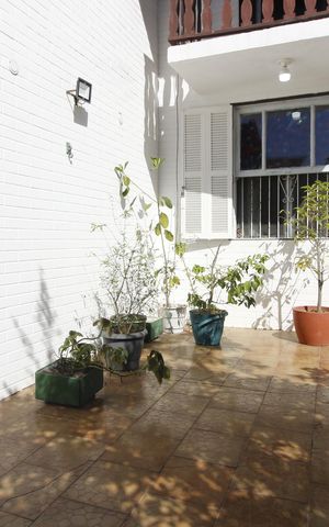Casa de condomínio para alugar com 84m², 4 quartos e 2 vagasGaragem