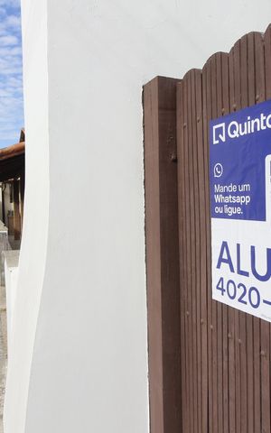 Casa de condomínio para alugar com 84m², 4 quartos e 2 vagasFachada