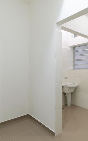 Casa para alugar com 37m², 1 quarto e sem vaga Casa para alugar com 37m², 1 quarto e sem vagaSala/Cozinha