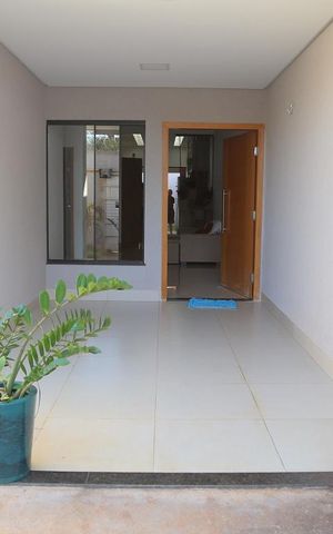 Casa à venda com 160m², 3 quartos e 2 vagas Casa à venda com 160m², 3 quartos e 2 vagasÁrea comum