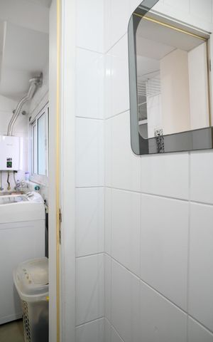 Apartamento à venda com 129m², 3 quartos e 2 vagasBanheiro de Serviço
