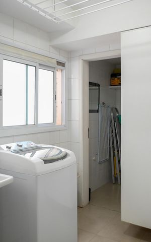 Apartamento à venda com 129m², 3 quartos e 2 vagasÁrea de Serviço